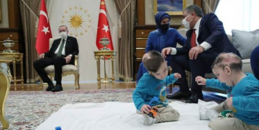 Cumhurbaşkanı Erdoğan Siyam İkizlerini Kabul Etti