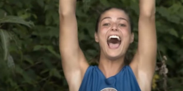 Gönüllüler Voleybol Oyununda Son Anda Sayıyı Aldı