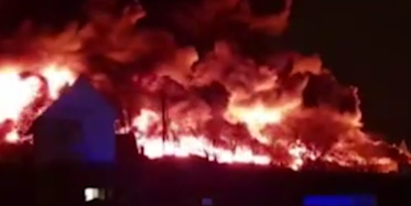 İngiltere'de Şehir Yanıyor!