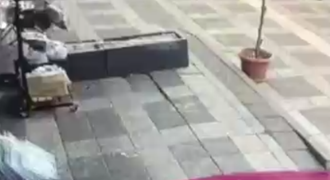 Yayaya Çarptı! Aracıyla Kasaba Daldı