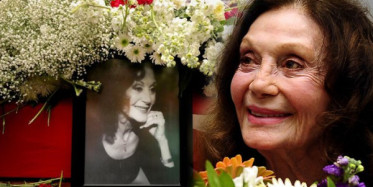 Yıldız Kenter Son Yolculuğuna Uğurlandı