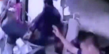 Yolcular Otobüsten Dışarı Uçtu! Dehşet Anları