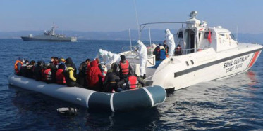 Yunanistan'ın Hırpaladığı Göçmenleri Sahil Güvenlik Kurtardı